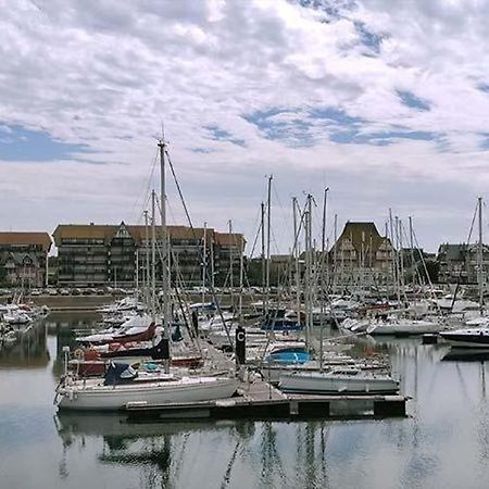 Le Loft-Boat Apartment Deauville Luaran gambar