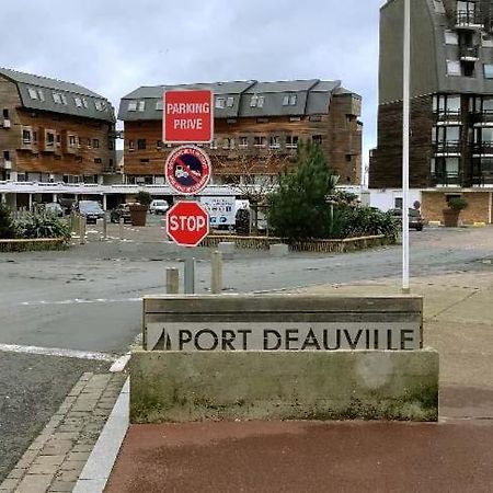 Le Loft-Boat Apartment Deauville Luaran gambar