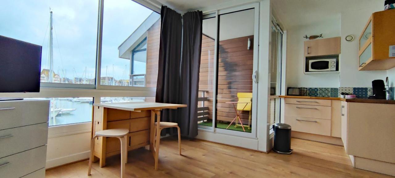 Le Loft-Boat Apartment Deauville Luaran gambar